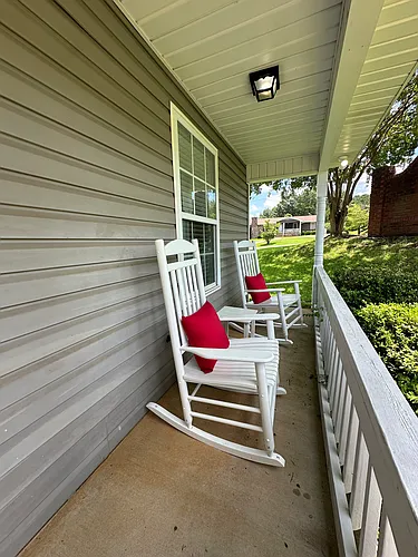 3738 Crescent Gardens Dr Photo 1