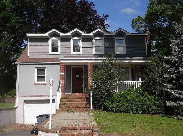 1st image of 23 Fitzgerald Ave