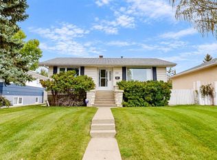 518 E 11th St N, Lethbridge, AB T1H 2E5