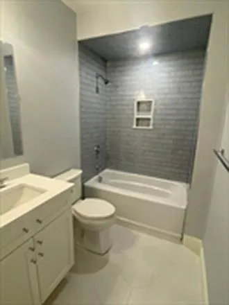 101 Pleasant St #3 — Photo 7