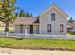 104 W Idaho St, Virginia City, MT 59755