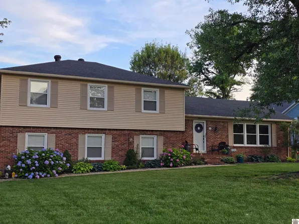 1308 Dogwood Dr, Mayfield, KY 42066