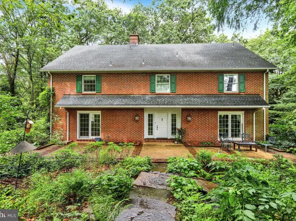 154 Deer Hill Rd, Reading, PA 19607