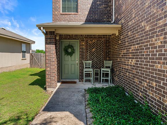 2nd image of 6735 Plains Crest Dr