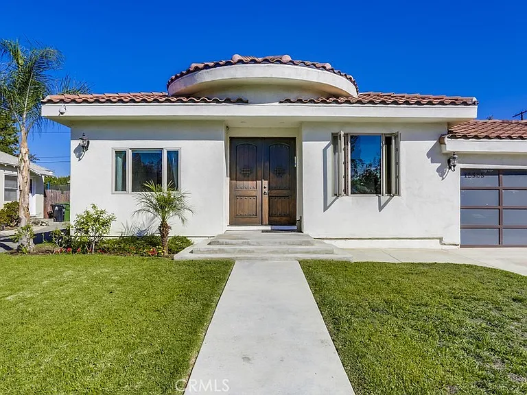 12525 Miranda St — Photo 1