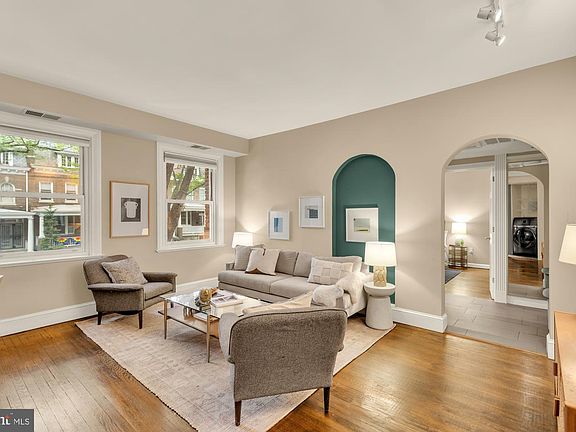 2nd image of 1615 Kenyon St NW APT 4