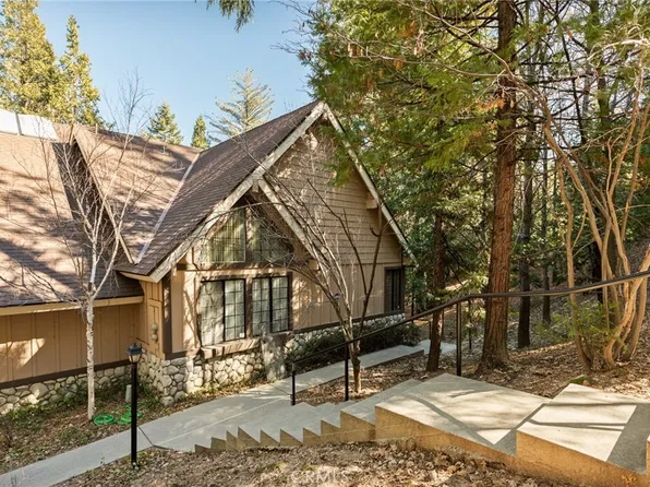 27434 White Fir Dr, Lake Arrowhead, CA 92352