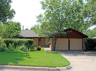 7416 Monterrey Dr, Fort Worth, TX 76112