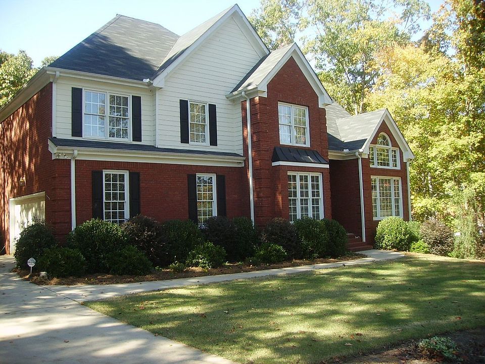 5 bedroom 3.5 bath