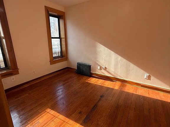 4th image of 701 Avenue C #B1