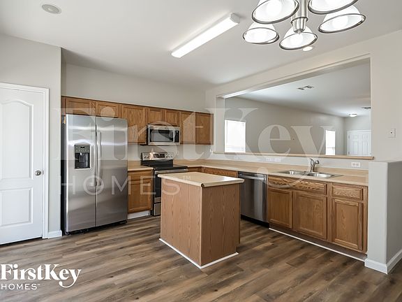 5th image of 11366 W Massey Dr
