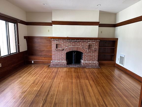 3rd image of 25 Cotter St