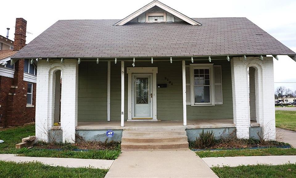 1st image of 3104 College Ave