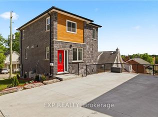 131 Saint George St, Kitchener, ON N2G 2T2