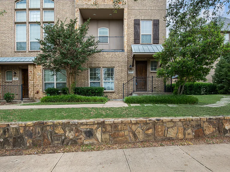 6491 Las Colinas Blvd — Photo 7