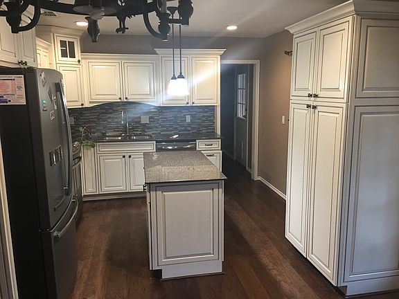 New kitchen and appliances
