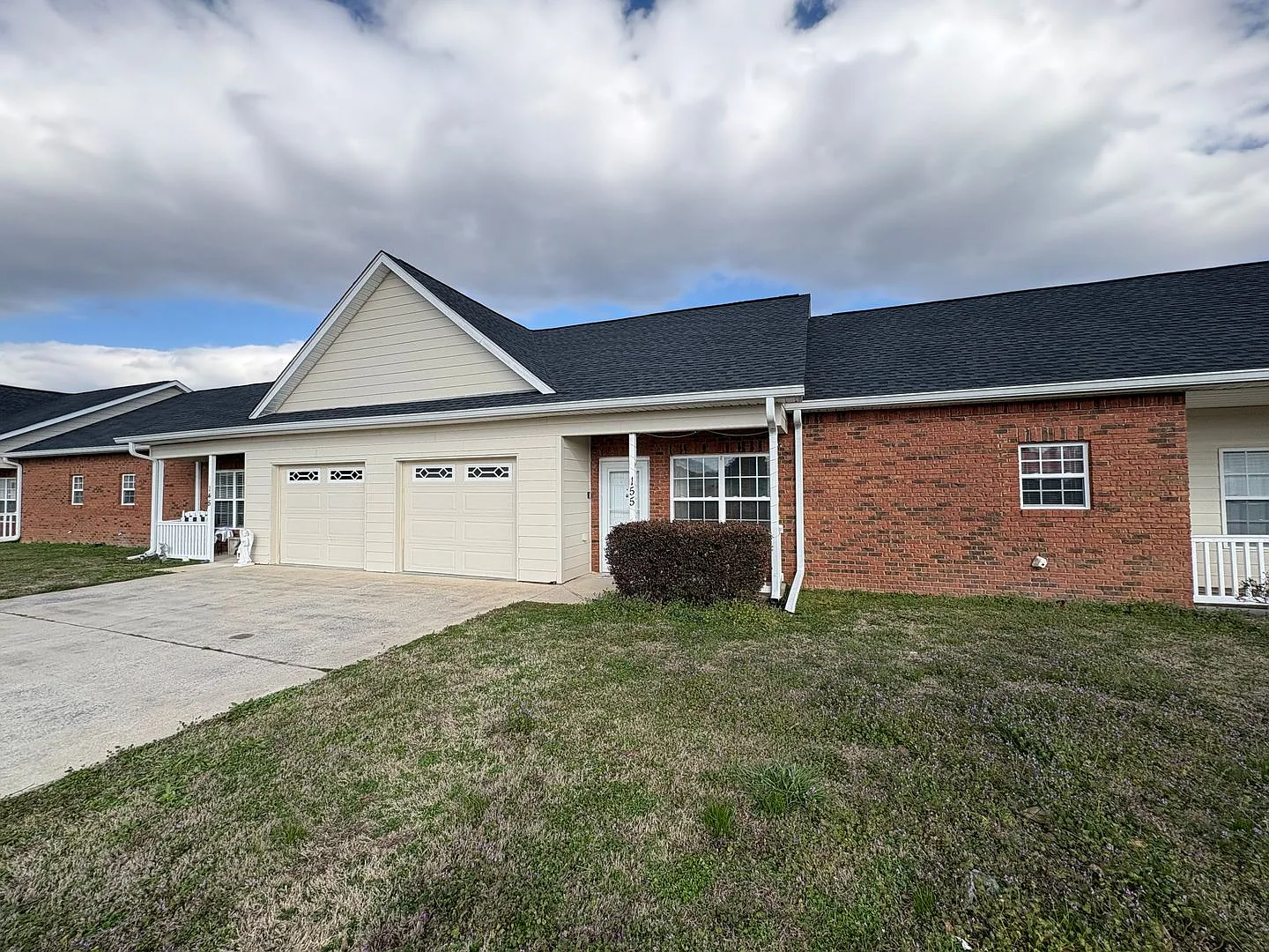 For Rent — Photo 1