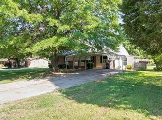 545 Drum Rd, Reidsville, NC 27320