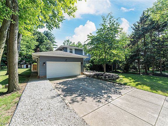 2nd image of 4842 Donald Ave