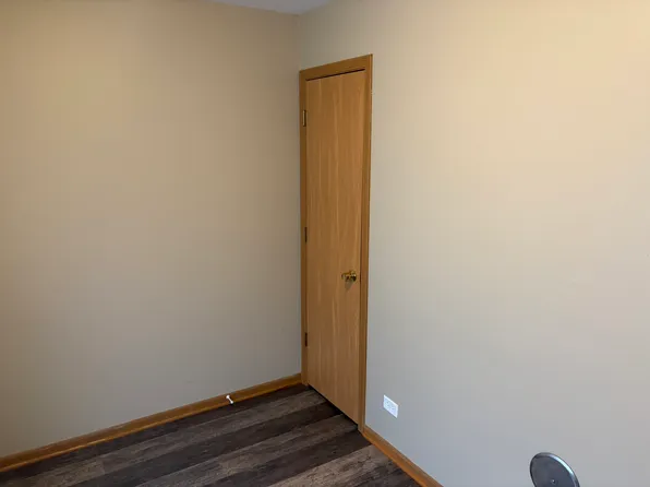 715 Northfield Ave, Harvard, IL