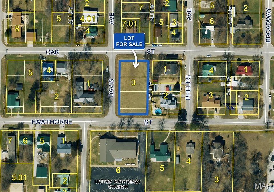 2nd image of Davis St