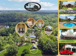 5220 Miles Pkwy, Cumming, GA 30028