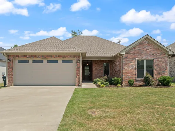 1530 Cherry Bark Dr, Conway, AR 72034