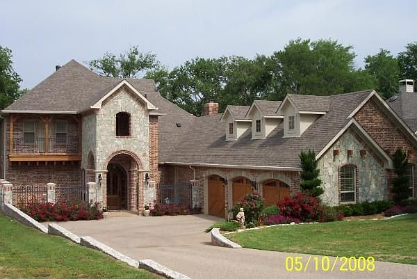 1st image of 1034 Kiowa Dr E