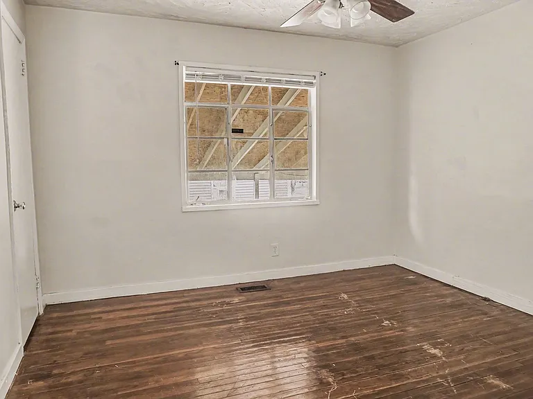 1520 17th Way SW — Photo 10