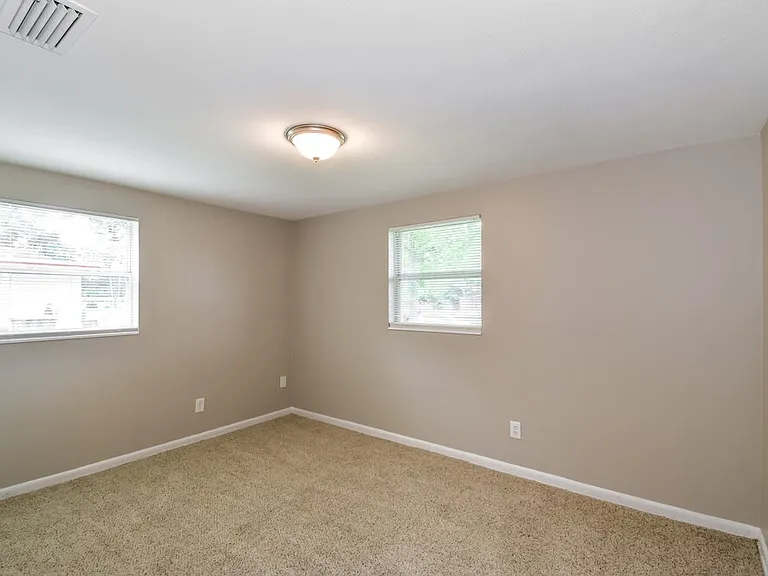 5816 Sonora Dr W — Photo 14