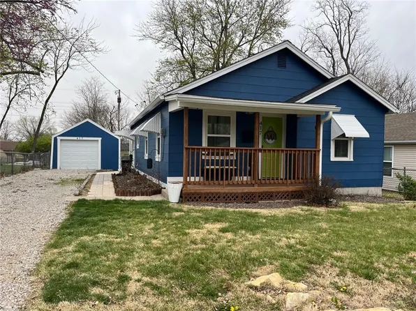 417 Franklin Ave, Warrensburg, MO 64093