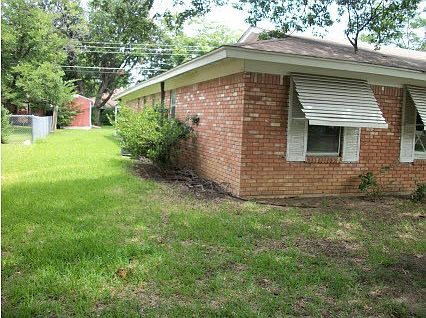 1st image of 1975 Downey Dr
