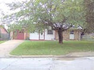 1530 Avenue A, Grand Prairie, TX 75051