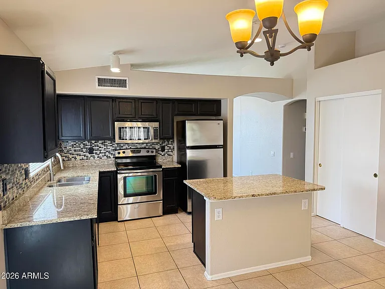 3526 E Edna Ave — Photo 9