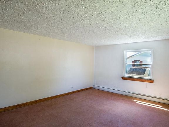 4th image of 3 Palmett St