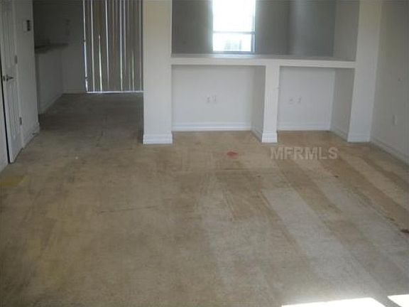 3rd image of 552 Peace Dr