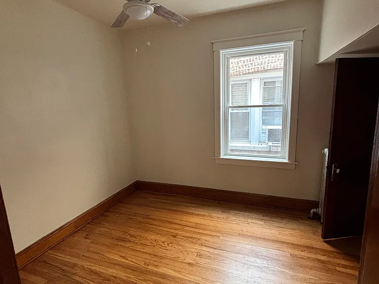 4552 S Christiana Ave #1 — Photo 3