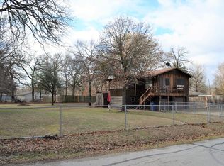 812 Ridgewood Dr, Tool, TX 75143
