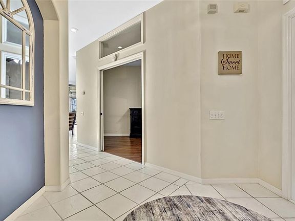 2nd image of 4489 Golf Club Ln