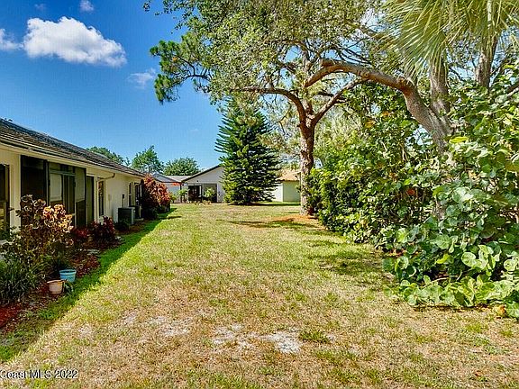 3rd image of 397 Oak Haven Dr