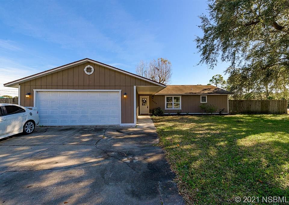 1st image of 3325 Sabal Palm Dr