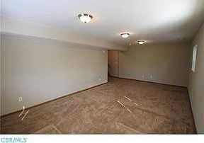 3rd image of 3171 Crossing Hill Way