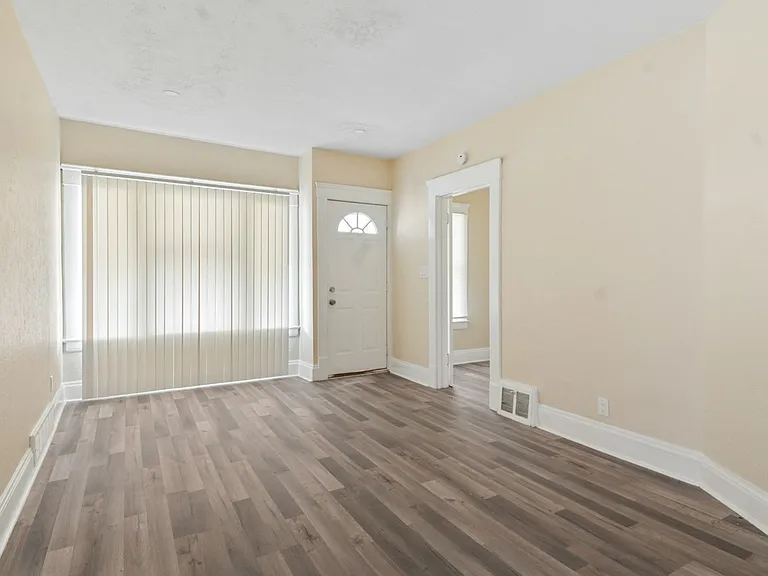 13419 Shaw Ave #A — Photo 4