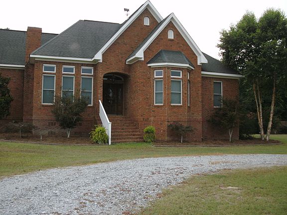 2nd image of 92 Jenny Dr