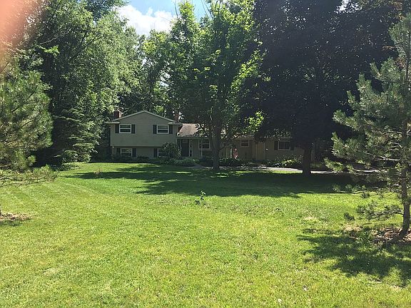 2nd image of 3147 Cairncross Dr
