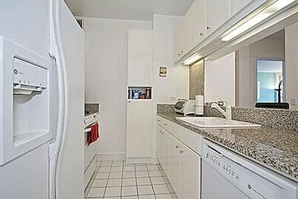 Rented by Maxwell Jacobs | media 57