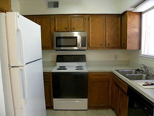 4th image of 4101 Flory St APT C