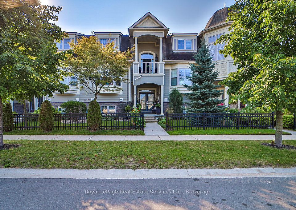 1st image of 13 Sandy Coast Cres