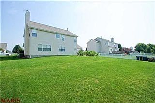 3rd image of 1861 Kilmory Dr