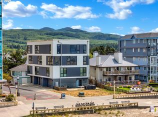 321 S Prom UNIT A, Seaside, OR 97138